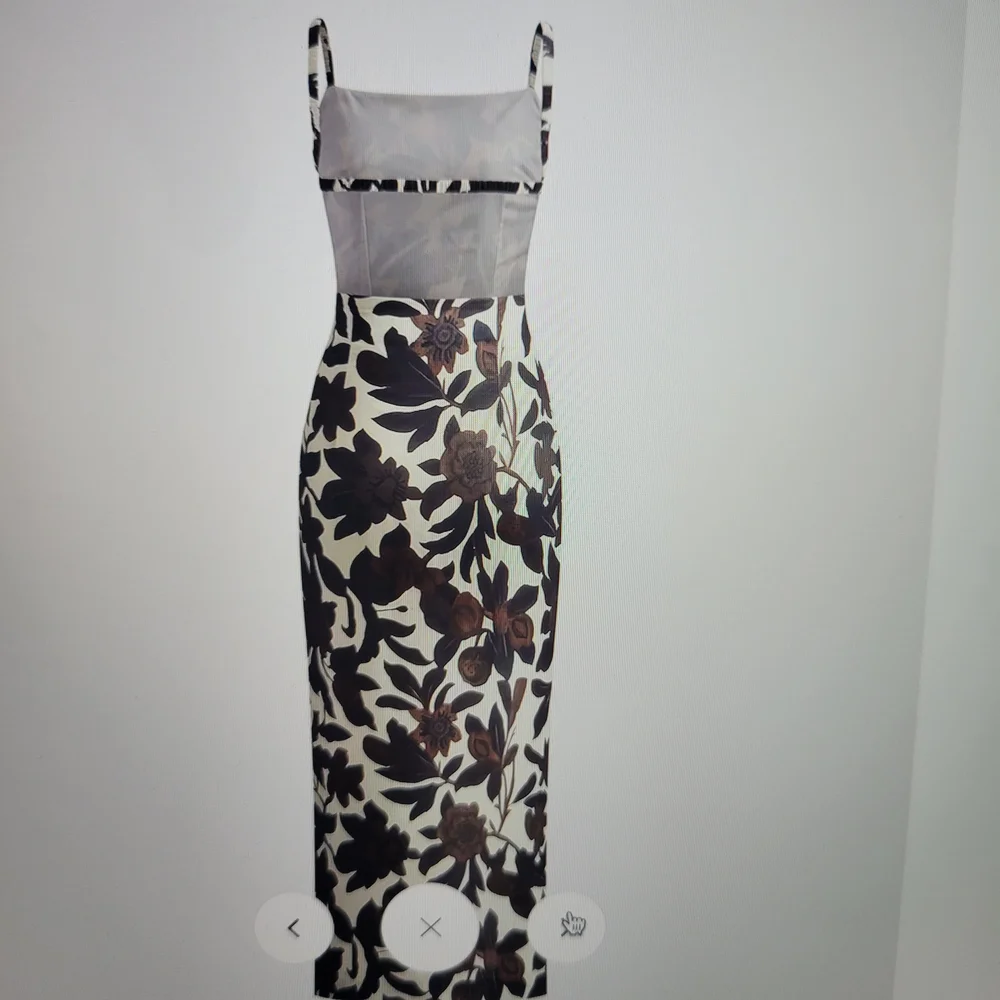Commense Black and Cream Floral Maxi Dress - Picture 2 of 6